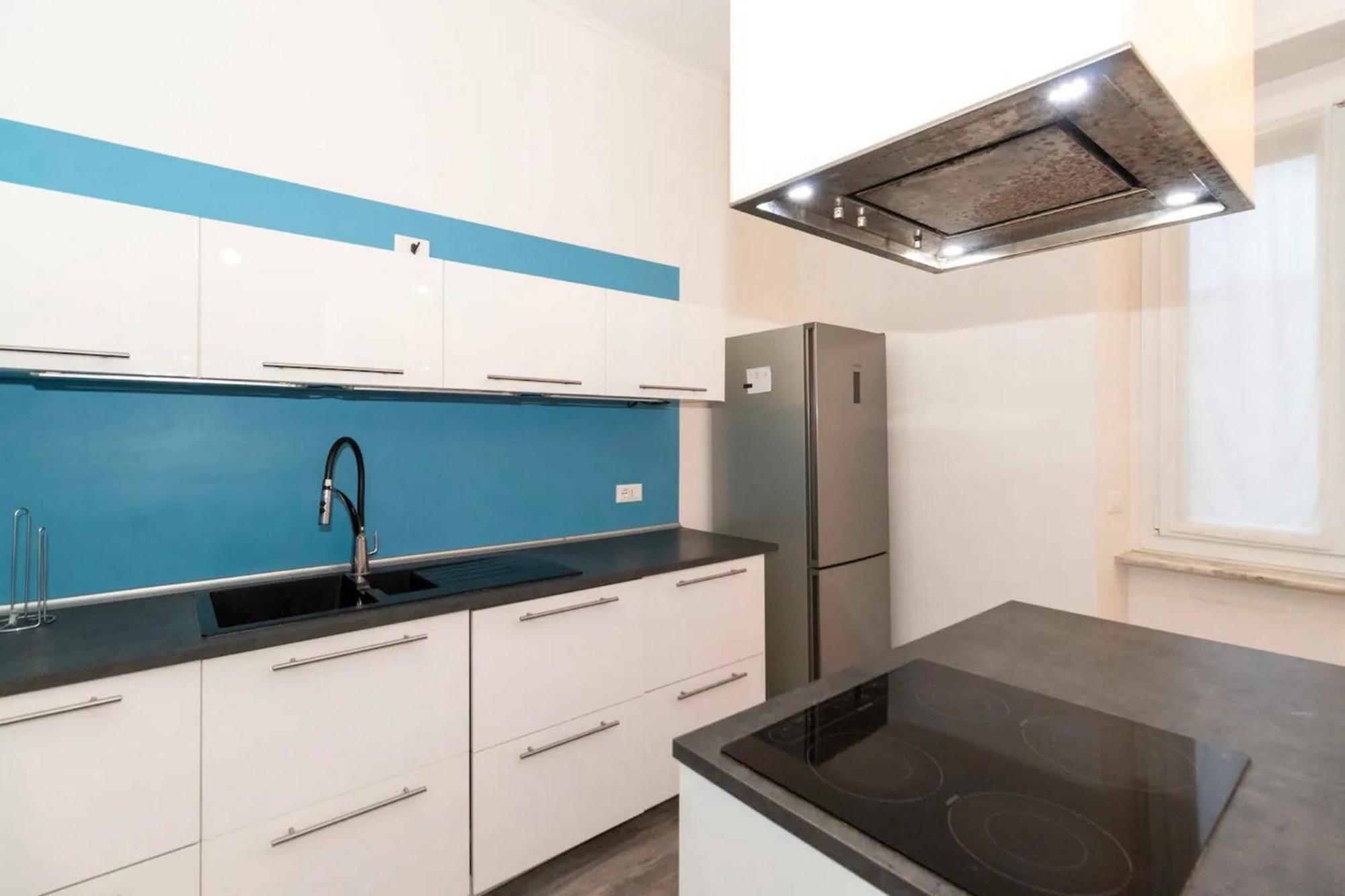 New! Cit Turin Elegant Apt With Parking Extérieur photo